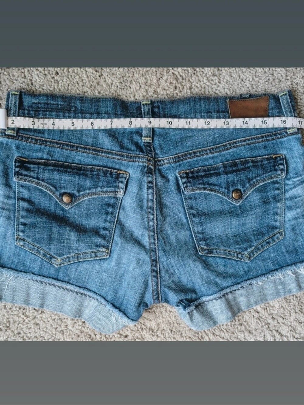 Citizens of Humanity Low Rise Denim Cuffed Shorts Size 27 - Picture 5 of 15